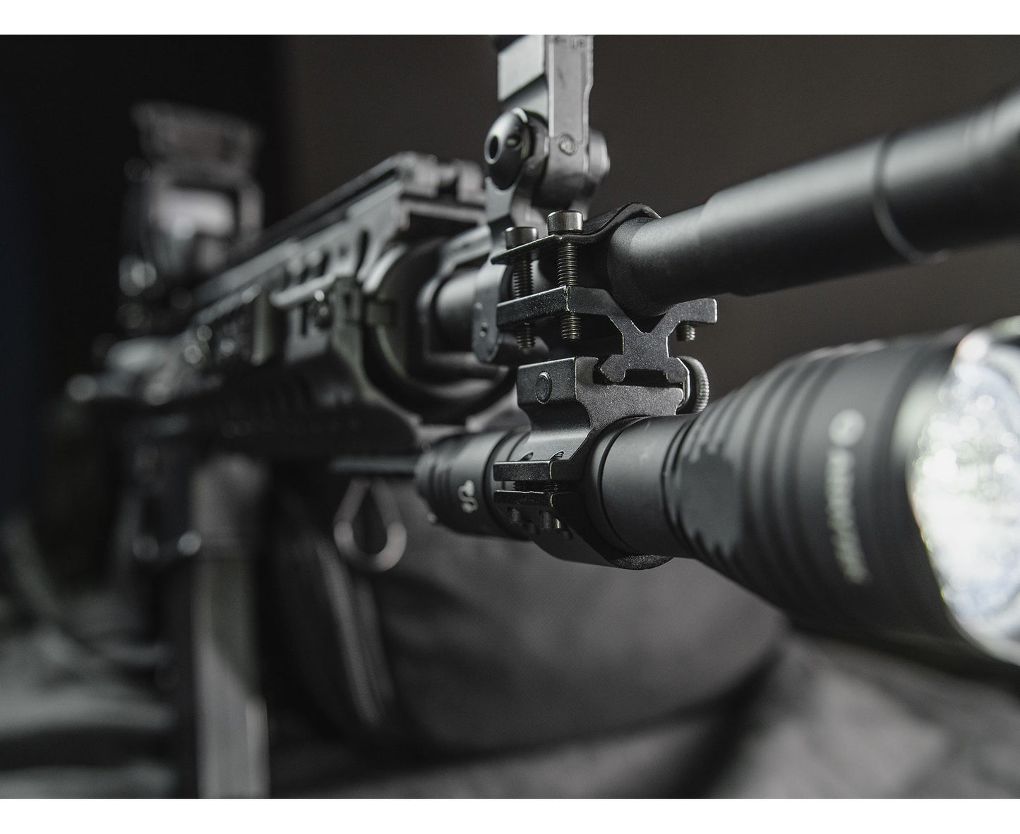 New Armytek AWM-04 Flashlight Torch Weapon Gun Mount